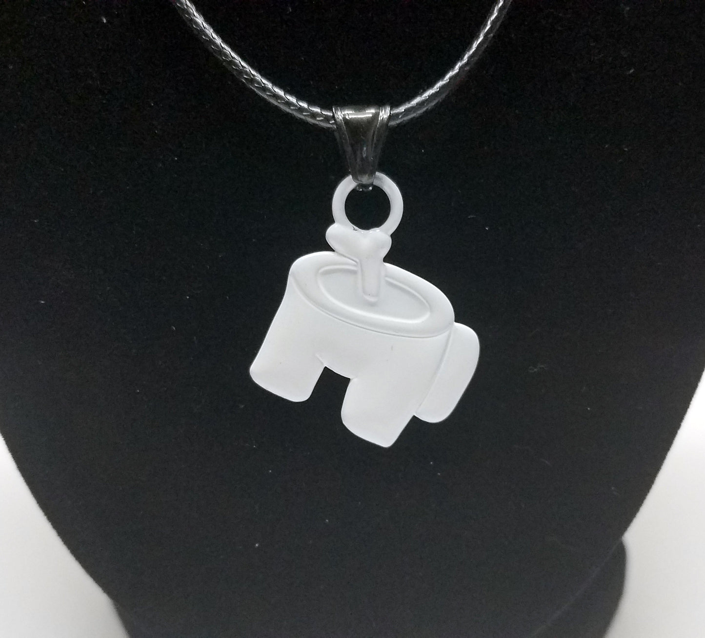 Gaming Astronaut 18 Inch Necklace